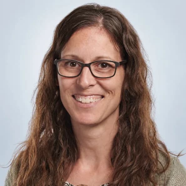 Portrait of Melanie Taylor